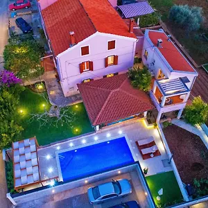 Guc Apartment Preko